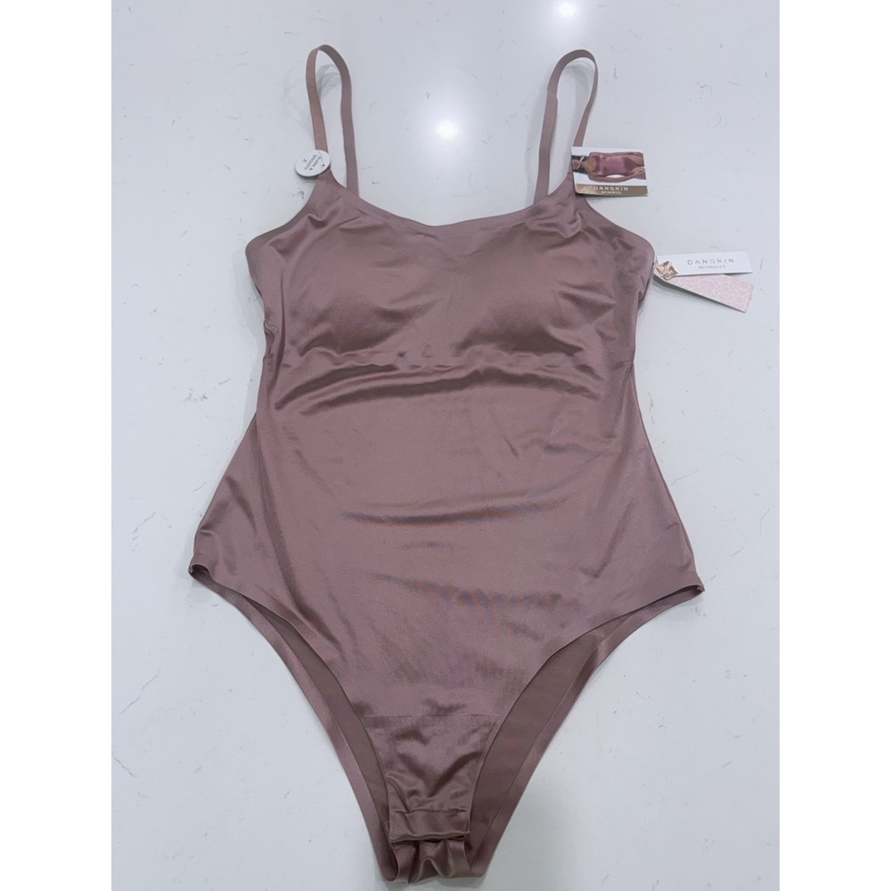 NWT Danskin Intimates Seamless Bodysuit Cami Coco Kiss Pink Size Medium